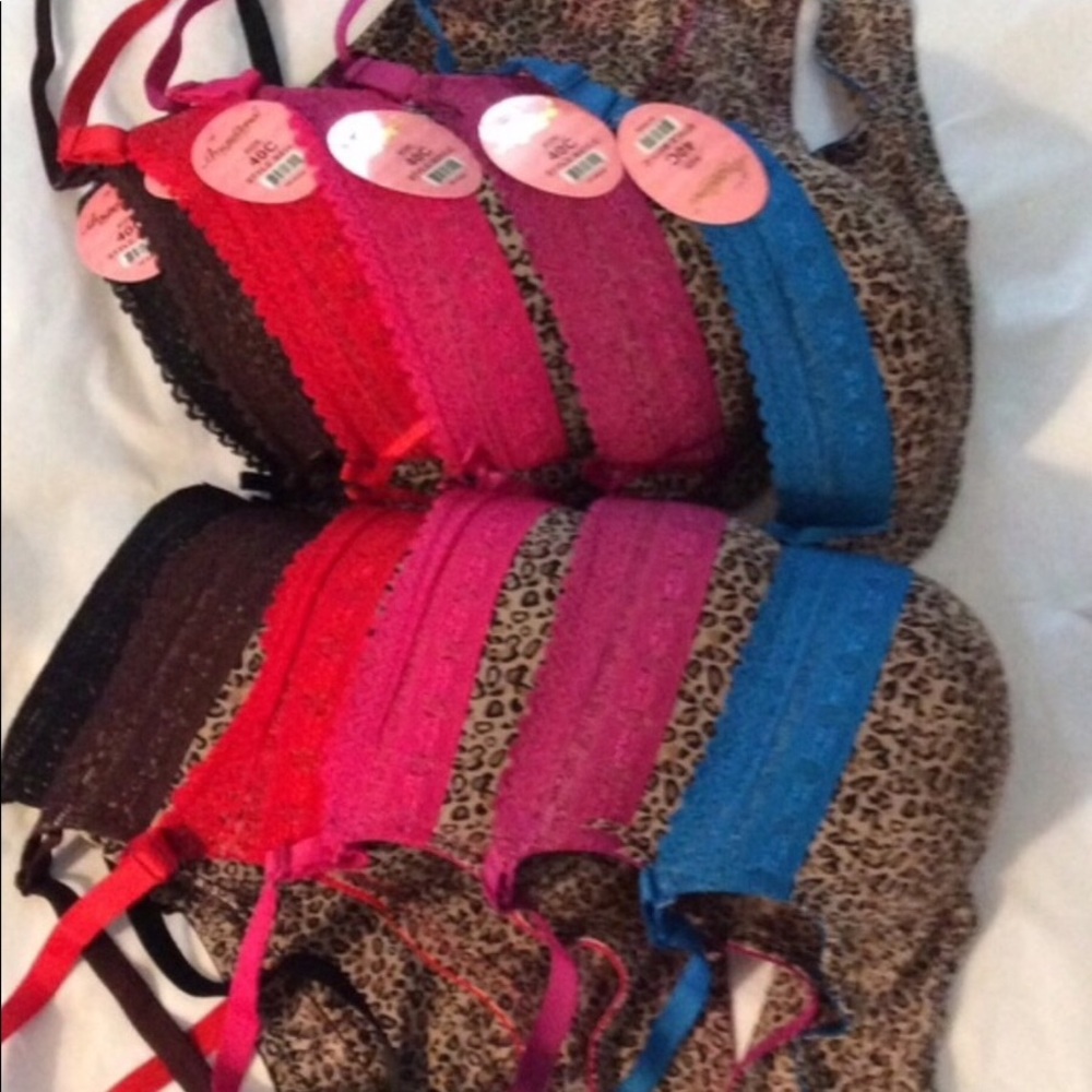Mystery Box 4 Bra’s NWT - Picture 12 of 15